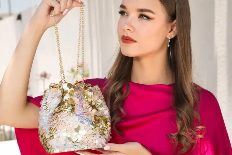 benefits of must-have bags and accessories